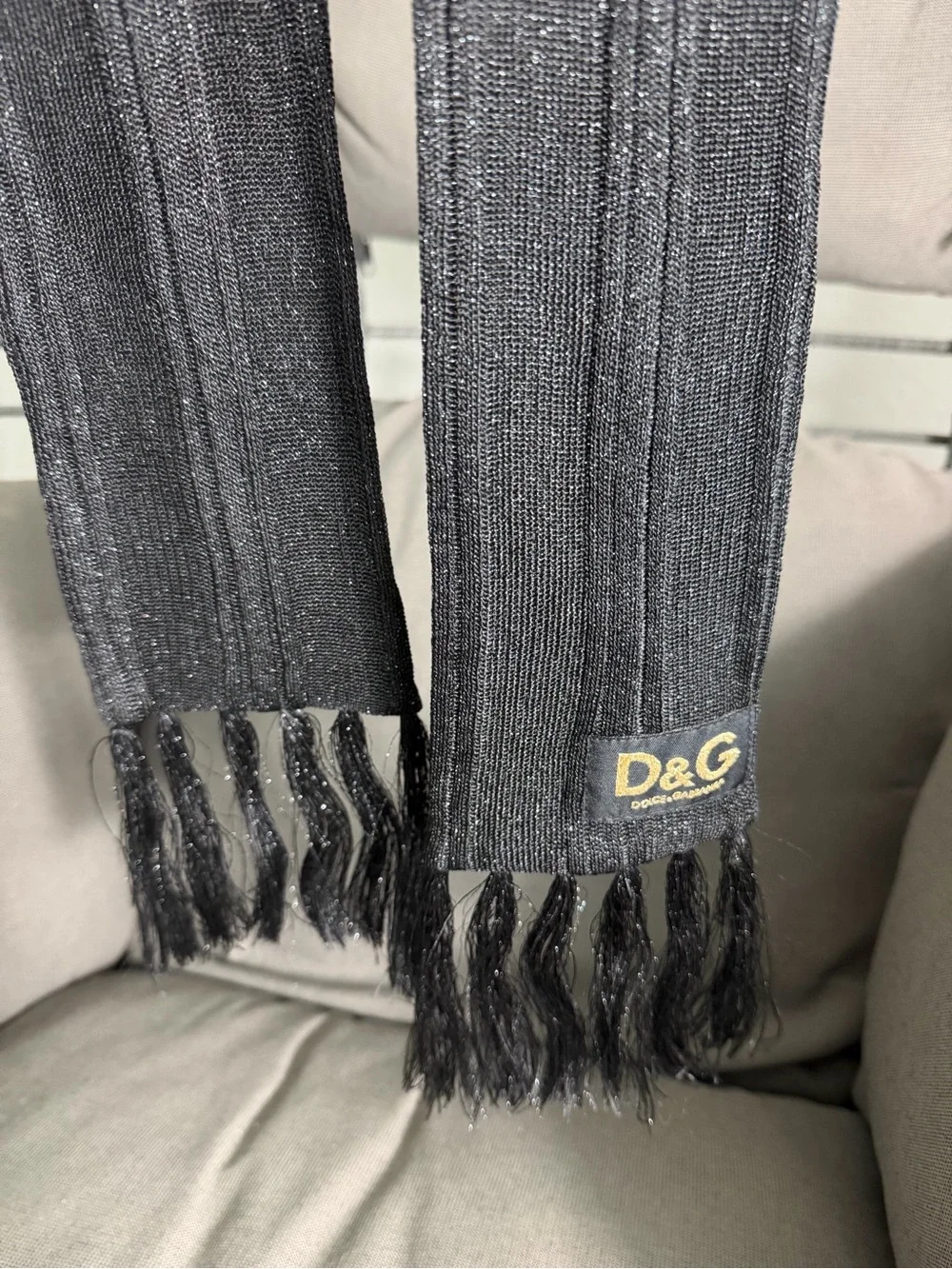 Dolce & Gabbana Black Ribbed Scarf with D&G Logo